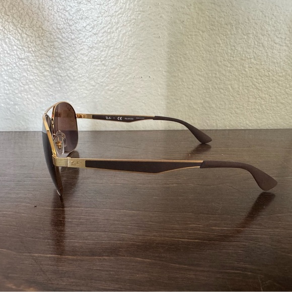 Ray-Ban Gold and Brown Aviator Sunglasses Polarized - Picture 3 of 6